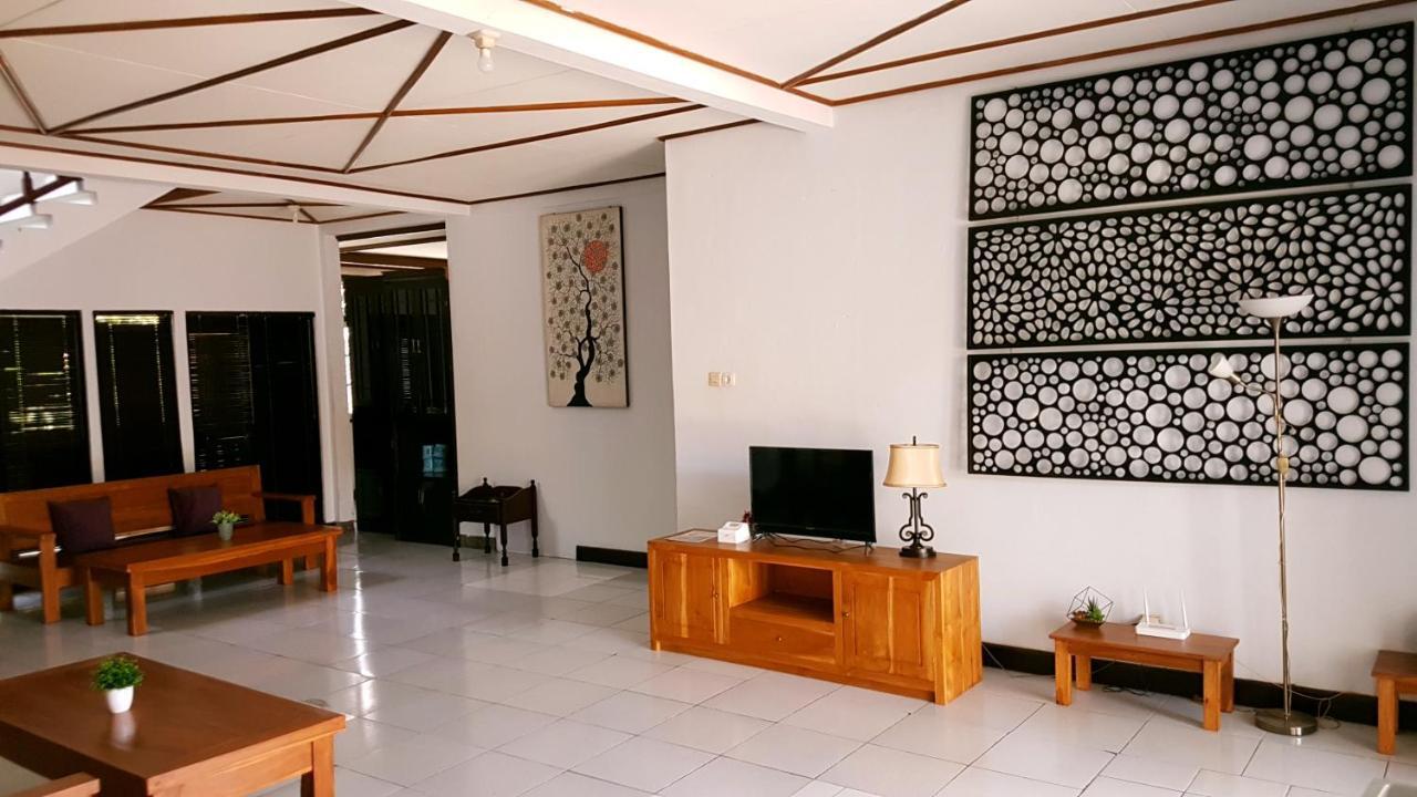 Joglo Villa Bali Penatih Exterior foto